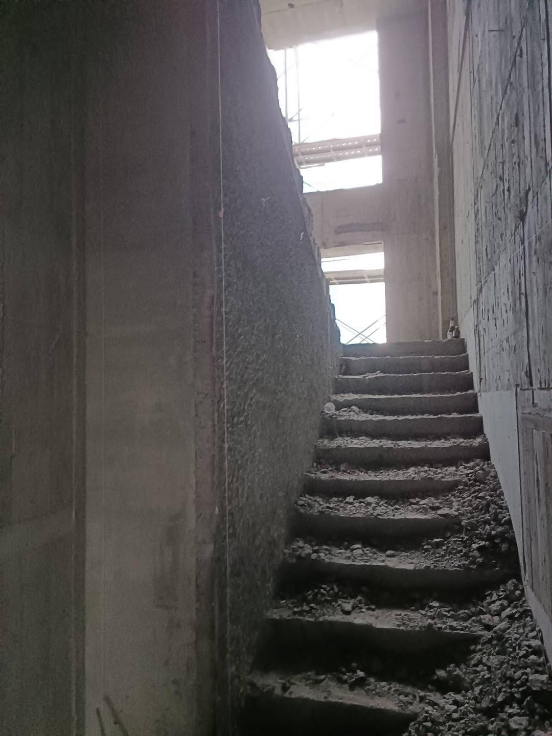 台中益豐路 營造工地 部份打除